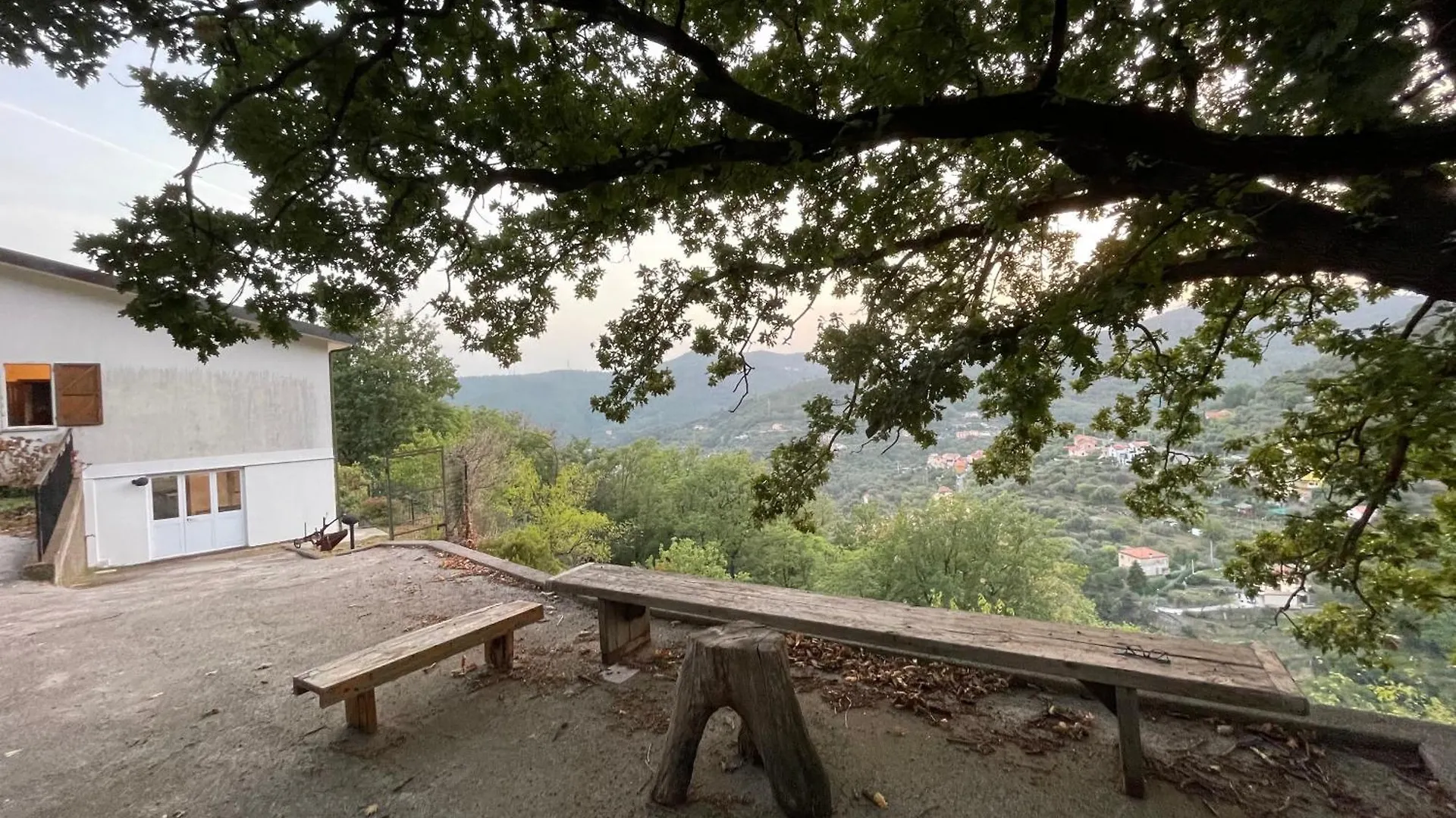 Casa In Campagna: Completo Relax Albissola Marina 0*,